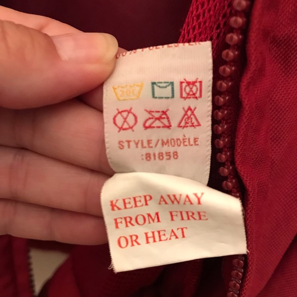 3/20$ Point zero medium red jacket - Picture 11 of 12